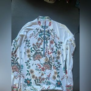 Johnny Was WOMEN'S FLORAL STRETCH LONG-SLEEVE SURF SHIRT IN NEUTRAL